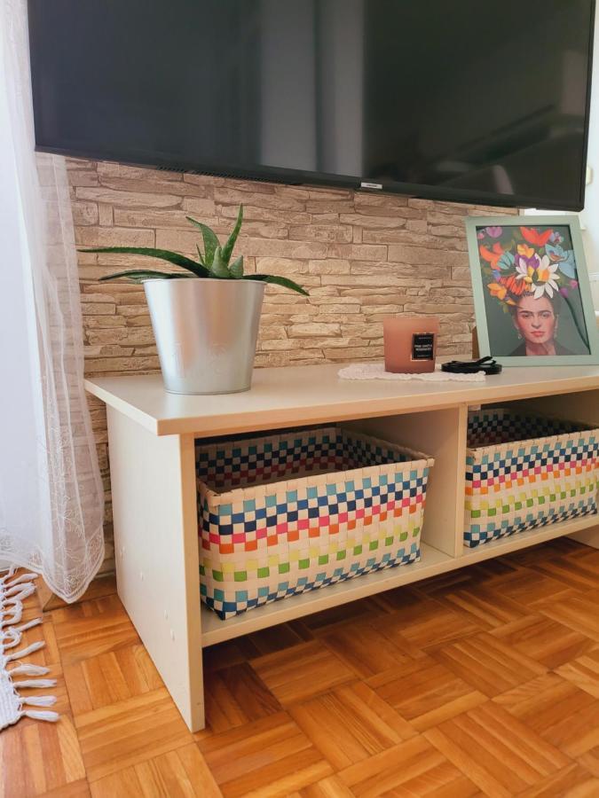 Dolly Apartment Airport Velika Gorica Εξωτερικό φωτογραφία